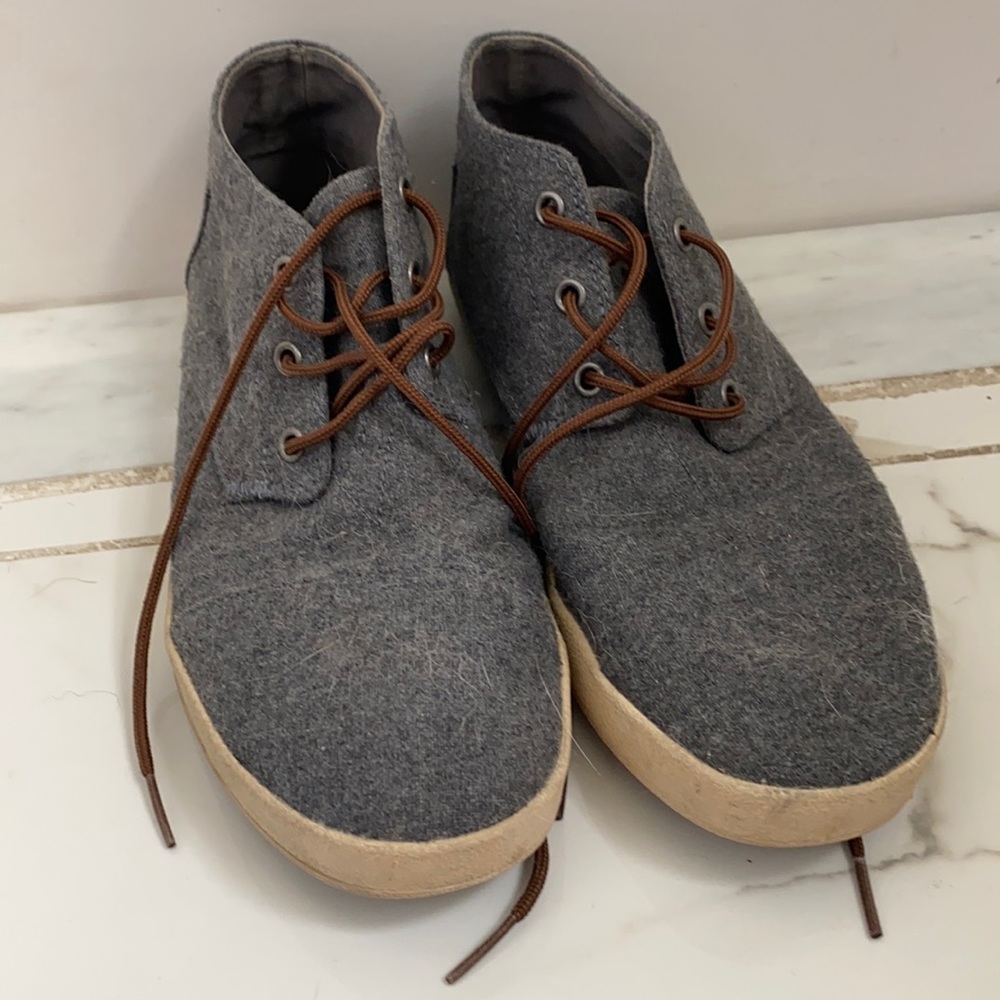 Toms Grey shoes men’s 8.5